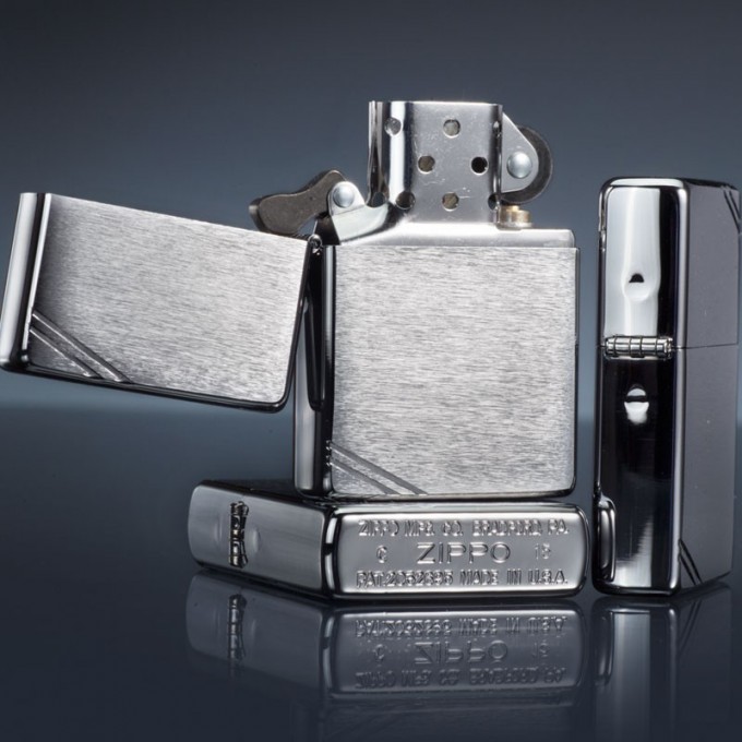 Зажигалки zippo фото